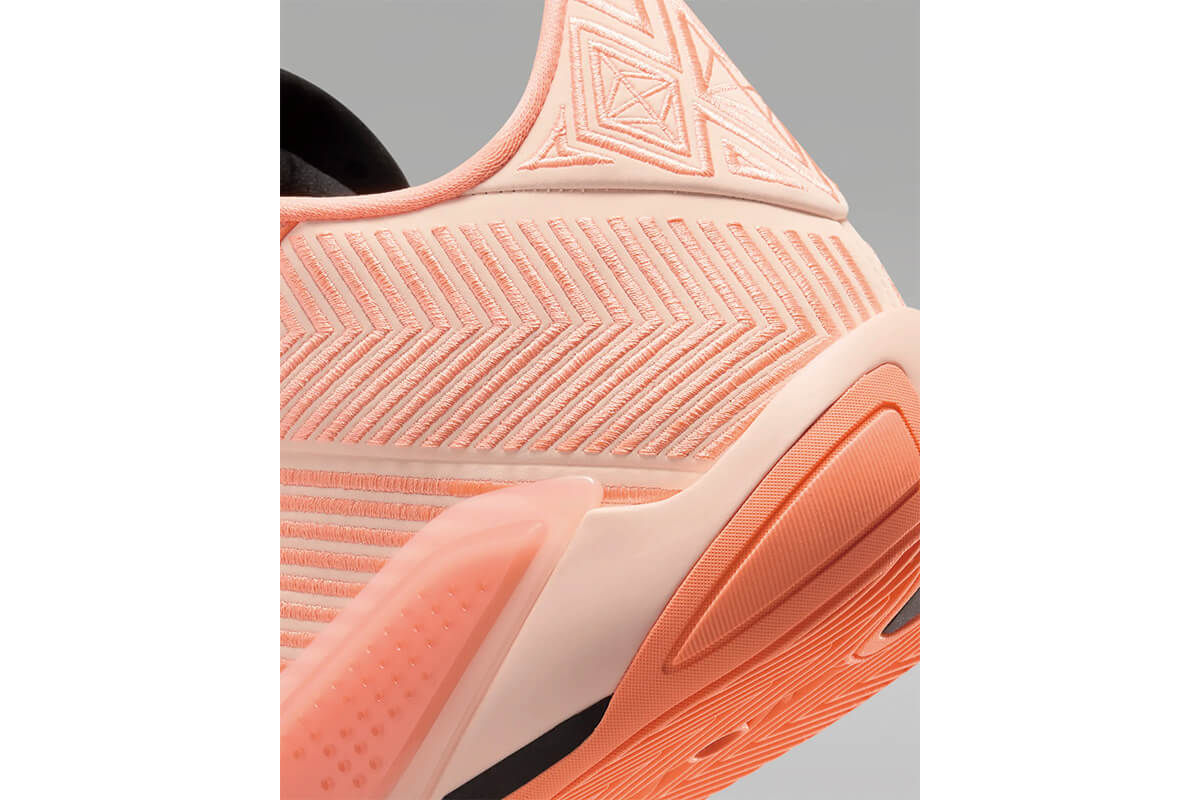 ◆フライングSUMMERセール 40%OFF◆  AIR JORDAN 38 LOW PF エア ジョーダン 38 ロー PF ジョーダン 【FD2325-800】 バスケ バッシュ 靴 2024/5/14 ▲■